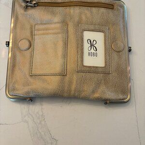 HOBO Lauren Clutch Wallet